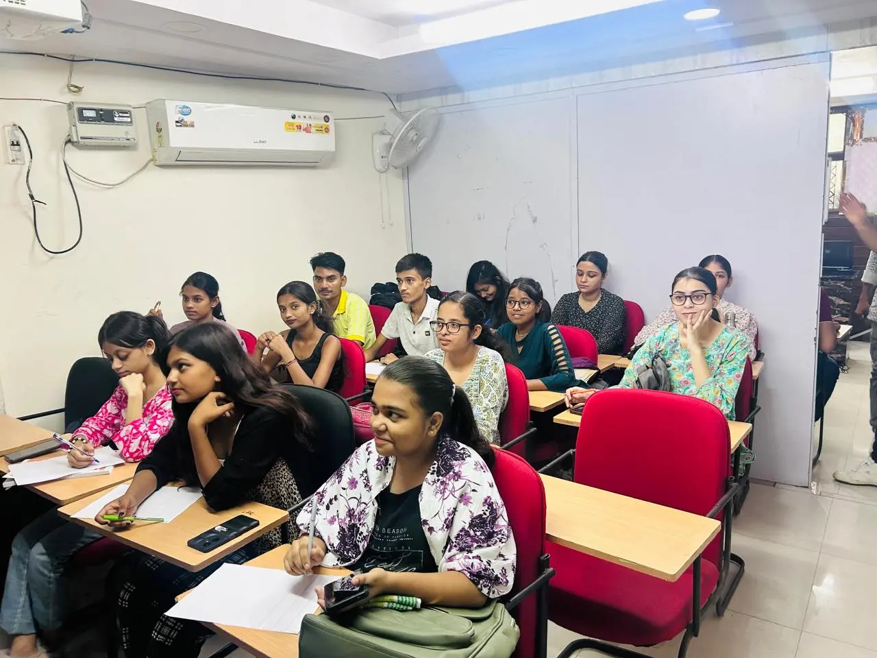 Advanced Excel with AI Course in Laxmi Nagar Delhi